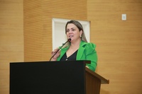 Cláudia de Jesus solicita ao governo estadualização da Linha 106