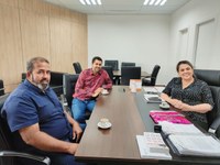Deputada Cláudia de Jesus recebe vereadores de Corumbiara 