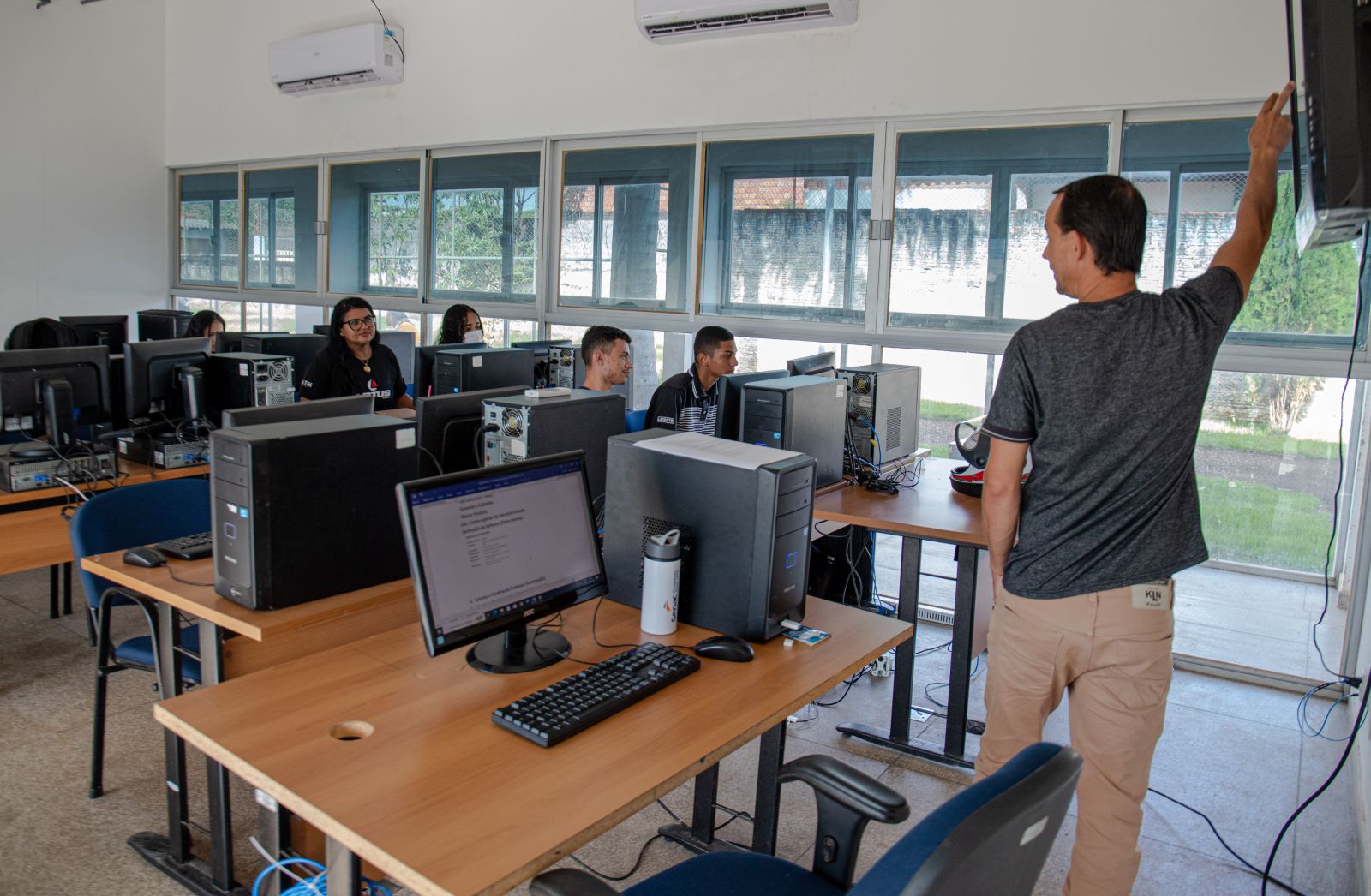 O curso contempla 20 pessoas da comunidade da zona Leste