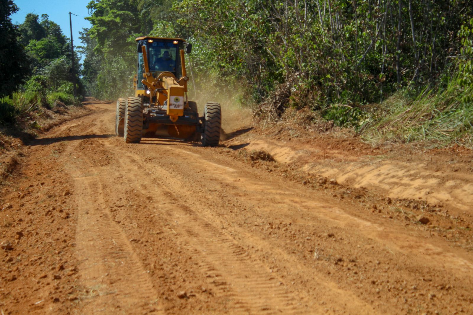 Somente no Ramal da Farinheira foram feitos 5 mil metros de encascalhamento