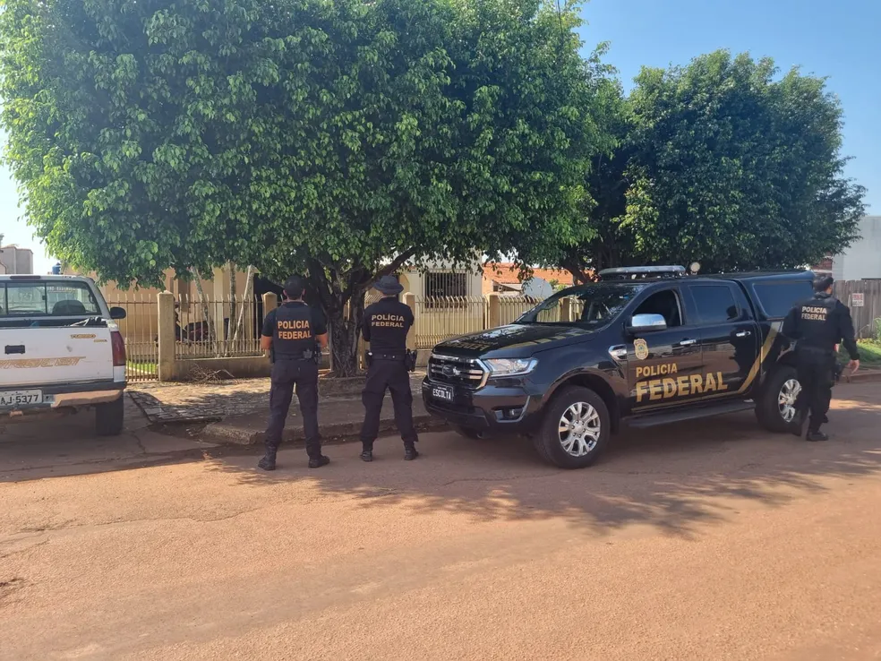 PF cumpre mandados em cidades de RO e do PR contra comércio ilegal de diamentes — Foto: Divulgação/PF