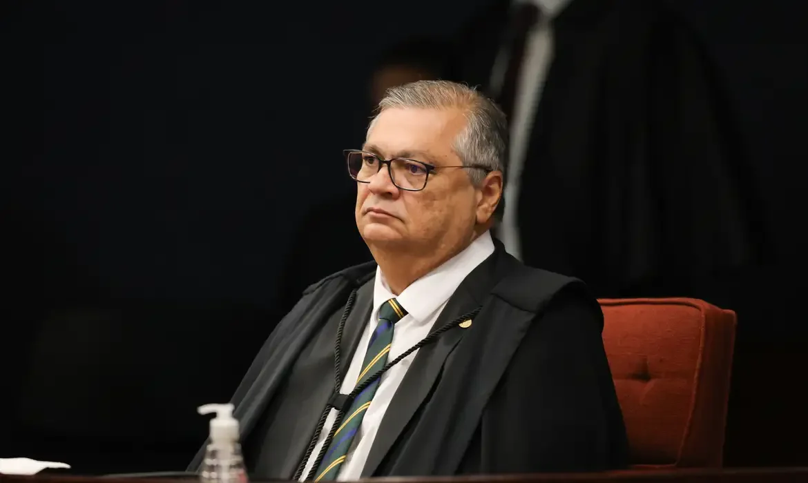 Brasília (DF) 10/09/2025 - O ministro Flávio Dino na Primeira Turma do Supremo Tribunal Federal (STF) que realiza o quarto dia de julgamento dos réus do Núcleo 1 da trama golpista, formado pelo ex-presidente Jair Bolsonaro e mais sete aliados. Foto: Fabio Rodrigues-Pozzebom/ Agência Brasil