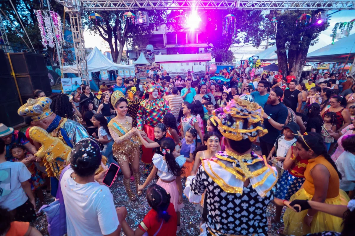 Curumim Folia é um evento para as crianças assistirem e uma festa onde os pais participam