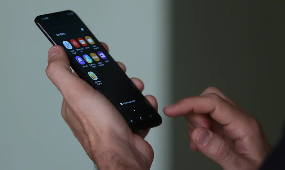 Uso de Smartphone e celular