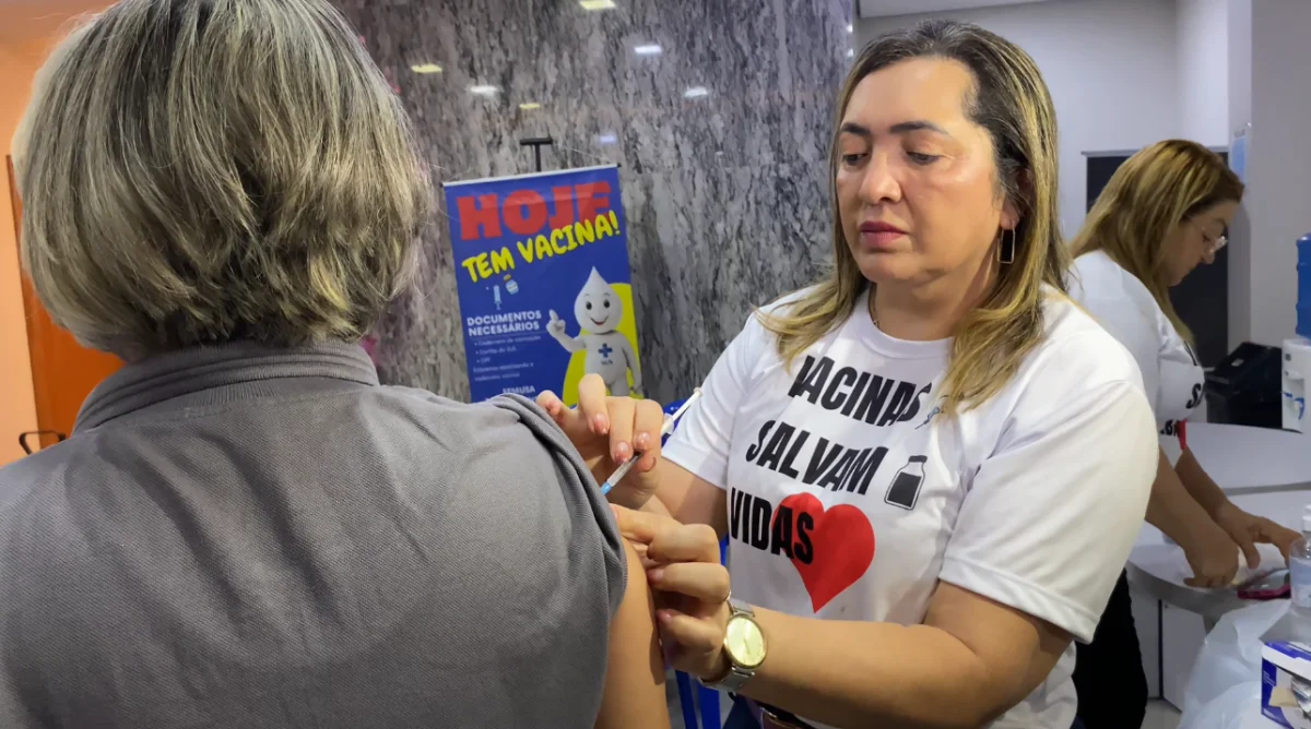 Elizeth Gomes Pinto explica que o procedimento é simples