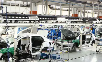 automóveis