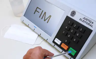 
TSE - Tribunal Superior Eleitoral
Urna eletrônica