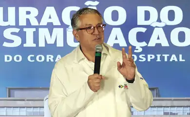 São Paulo (SP), 10/04/2026 - Ministro da Saúde, Alexandre Padilha, participa de visita de inauguração do Centro de Ensino, Simulação e Inovação (CESIN) do Instituto do Coração (InCor) do Hospital das Clínicas da Faculdade de Medicina da USP (HCFMUSP). Foto: Paulo Pinto/Agencia Brasil