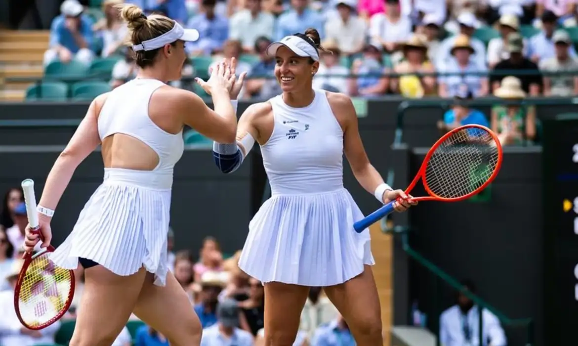 Dupla de Luisa Stefani com Gabriela Dabrowski avança à final do Torneio de Wimbledon - em 10/07/2026
