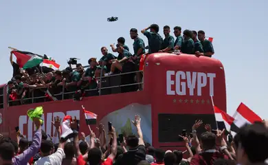 Torcedores egípcios recebem a seleção após Copa do Mundo
   10 de julho de 2026    REUTERS/Mohamed Abdel Ghany