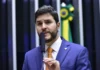Maurício Carvalho defende investigação sobre Moraes e afirma que ninguém está acima da lei