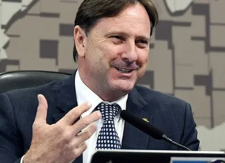 Candidato ao Senado, Acir Gurgacz destaca mais de R$ 57 milhões destinados à educação de Rondônia Candidato ao Senado, Acir Gurgacz destaca mais de R$ 57 milhões destinados à educação de Rondônia